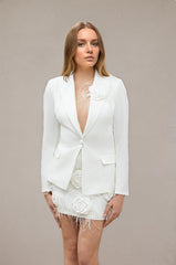 Ensemble Femme Blazer décolleté profond & jupe courte décor fleurs 3D & plumes – Tailleur sexy et chic | Dressie Dress