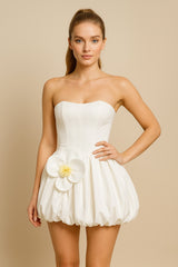 Femme Robe courte habillée bustier avec corset lacé dos jupe boule et grande fleur 3D | Dressie Dress