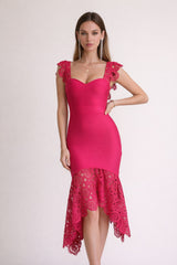 Robe midi moulante à bretelles dentelle et ourlet asymétrique transparent en dentelle | Dressie Dress