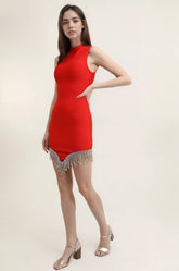 Robe bandage courte moulante sans manches à col montant avec ourlet à franges strass | Dressie Dress