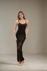 Femme Robe de fête longue en tulle brodé de sequins avec chaînes de perles et fente dos – Robe brillante | Dressie Dress