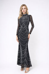 Femme Robe de soirée longue moulante à col montant manches longues en tulle et strass motif chaînes drapées – Robe cristalline brillante pour soirée | Dressie Dress