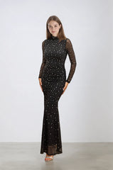 Femme Robe cristalline brillante longue col montant et manches transparentes & strass dispersés sur toute la robe | Dressie Dress