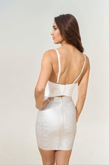 Femme Top corset à bonnets structurés décoré de strass et clous tissu stretch gainant style sexy et glamour | Dressie Dress