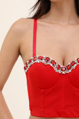 Femme Top bustier court rouge à fines bretelles bonnets cœur ornés de strass et perles – Style sexy et glamour | Dressie Dress - Dressie Dress
