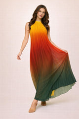 Robe longue imprimée dégradée pour femme, encolure halter, épaules dégagées, coupe plissée ample, marque Dressie Dress
