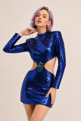 Robe habillée courte pour femme Dressie Dress avec sequins, col montant, manches longues, découpes à la taille et dos nu.