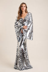 Femme Robe de soirée longue à sequins avec décolleté V plongeant empiècement en tulle et manches cape évasées – Silhouette élégante | Dressie Dress