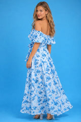 Robe longue fleurie bleue pour femme, épaules dénudées, manches volantées, taille ceinturée et jupe fluide, Dressie Dress