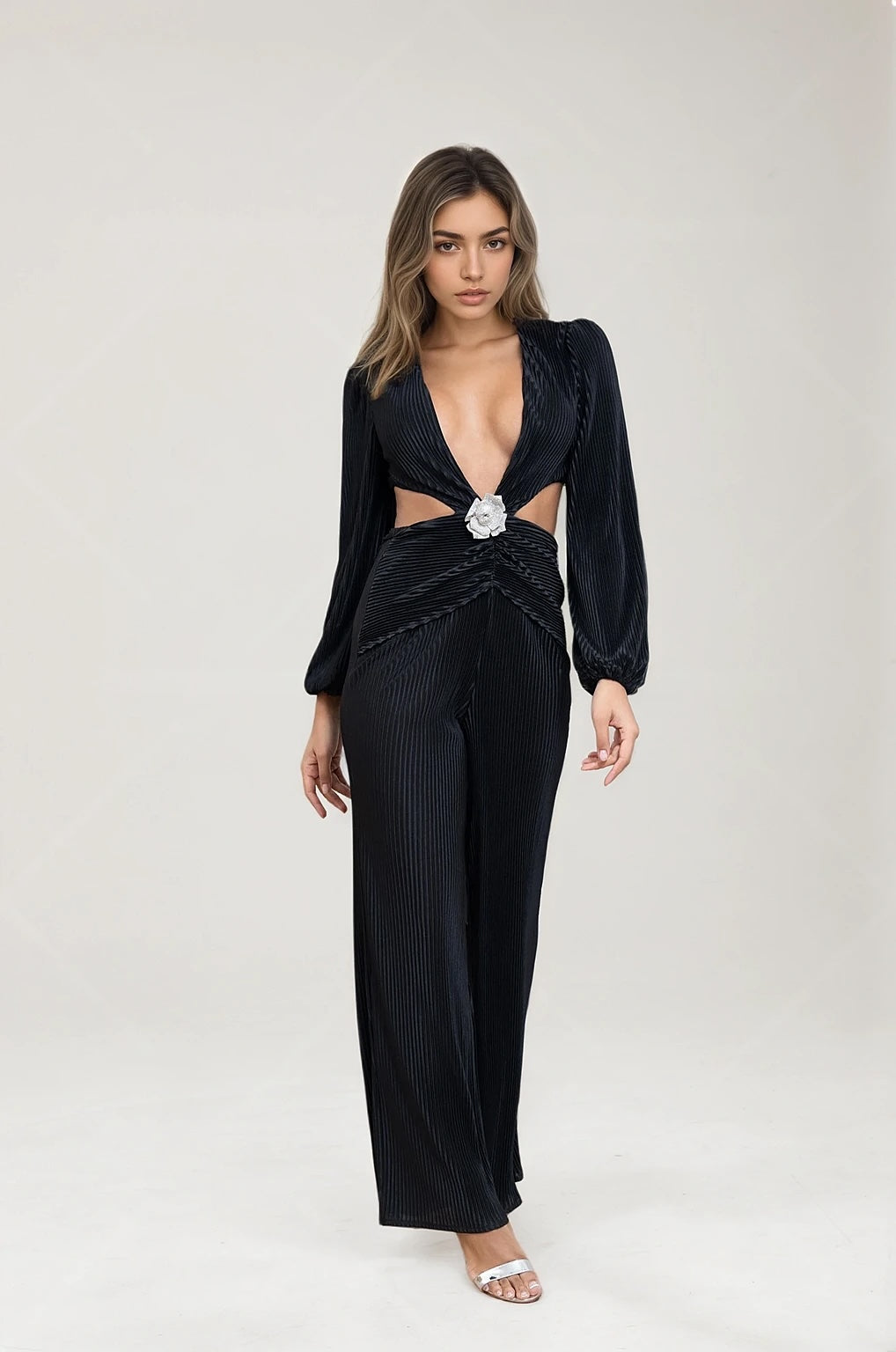 Femme Combinaisons plissée à décolleté profond découpes taille et boucle fleur – Look chic et allongeant | Dressie Dress