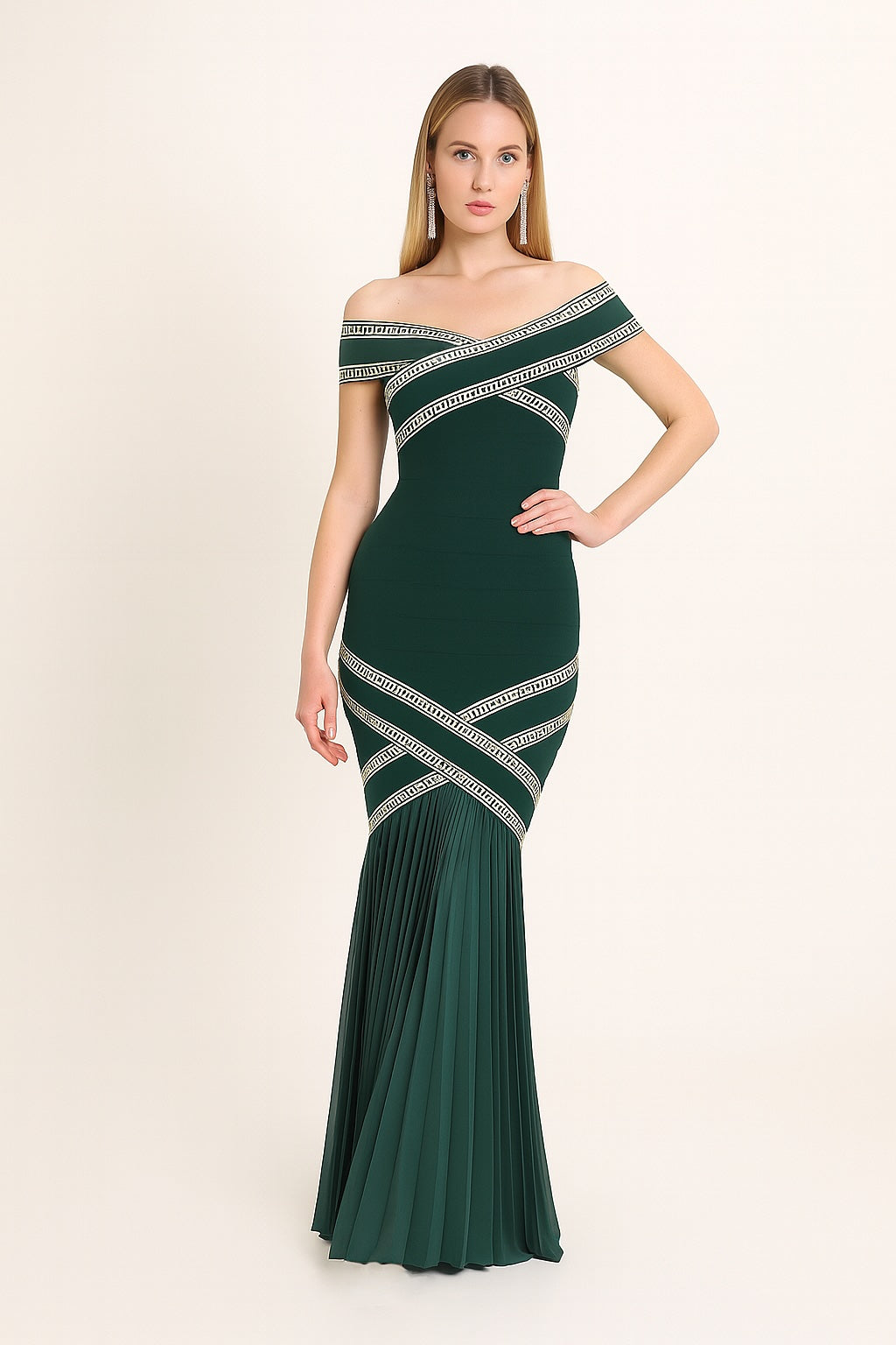 Robe bandage longue style sirène à épaules dénudées avec bandes croisées décoratives | Dressie Dress