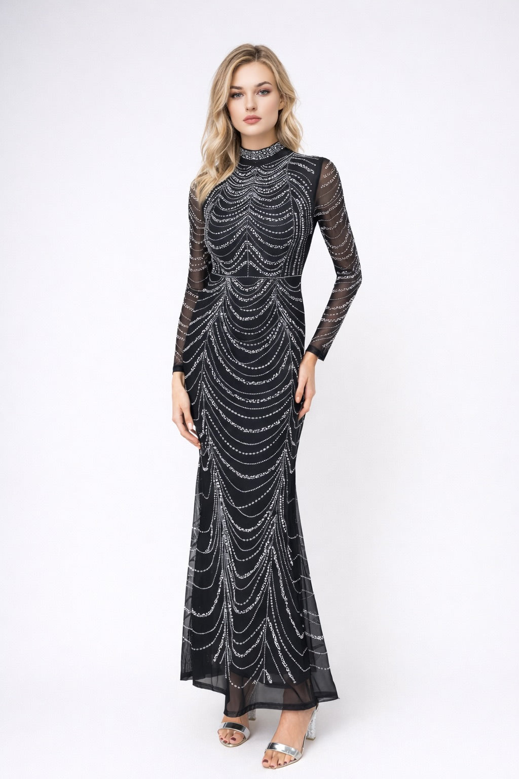 Femme Robe de soirée longue moulante à col montant manches longues en tulle et strass motif chaînes drapées – Robe cristalline brillante pour soirée | Dressie Dress