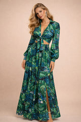 Long printed dresses with shirt collar, plunging V-neck, front bow, cutouts at the waist, elasticated waist, long puff sleeves and slit | Dressie Dress