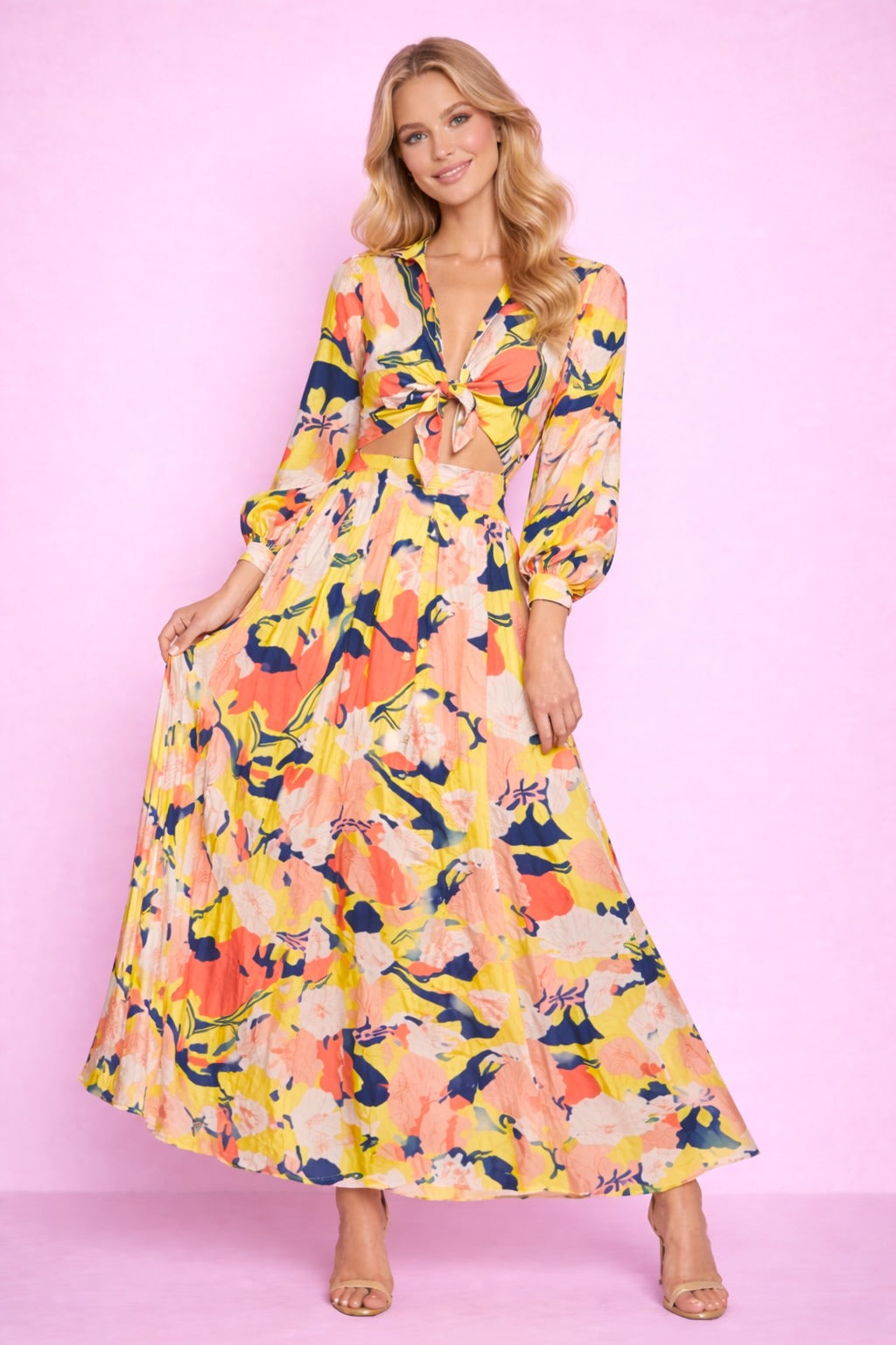 Robe longue femme Dressie Dress à motif floral abstrait, col chemise, manches longues, taille haute, nouée devant.