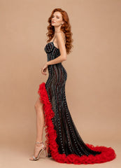 Femme Robe longue sirène cristalline à bretelles, décolleté cœur avec tulle illusion en V, coupe gainante extensible, fente et traîne volantée – Robes brillantes pour gala invitée de mariage