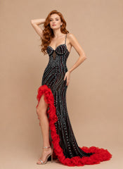 Femme Robe longue sirène cristalline à bretelles, décolleté cœur avec tulle illusion en V, coupe gainante extensible, fente et traîne volantée – Robes brillantes pour gala invitée de mariage