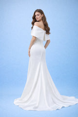 Mariée Robe de mariage style français avec encolure bardot et large drapé effet cape coupe sirène/colonne et traîne | Dressie Dress - Dressie Dress