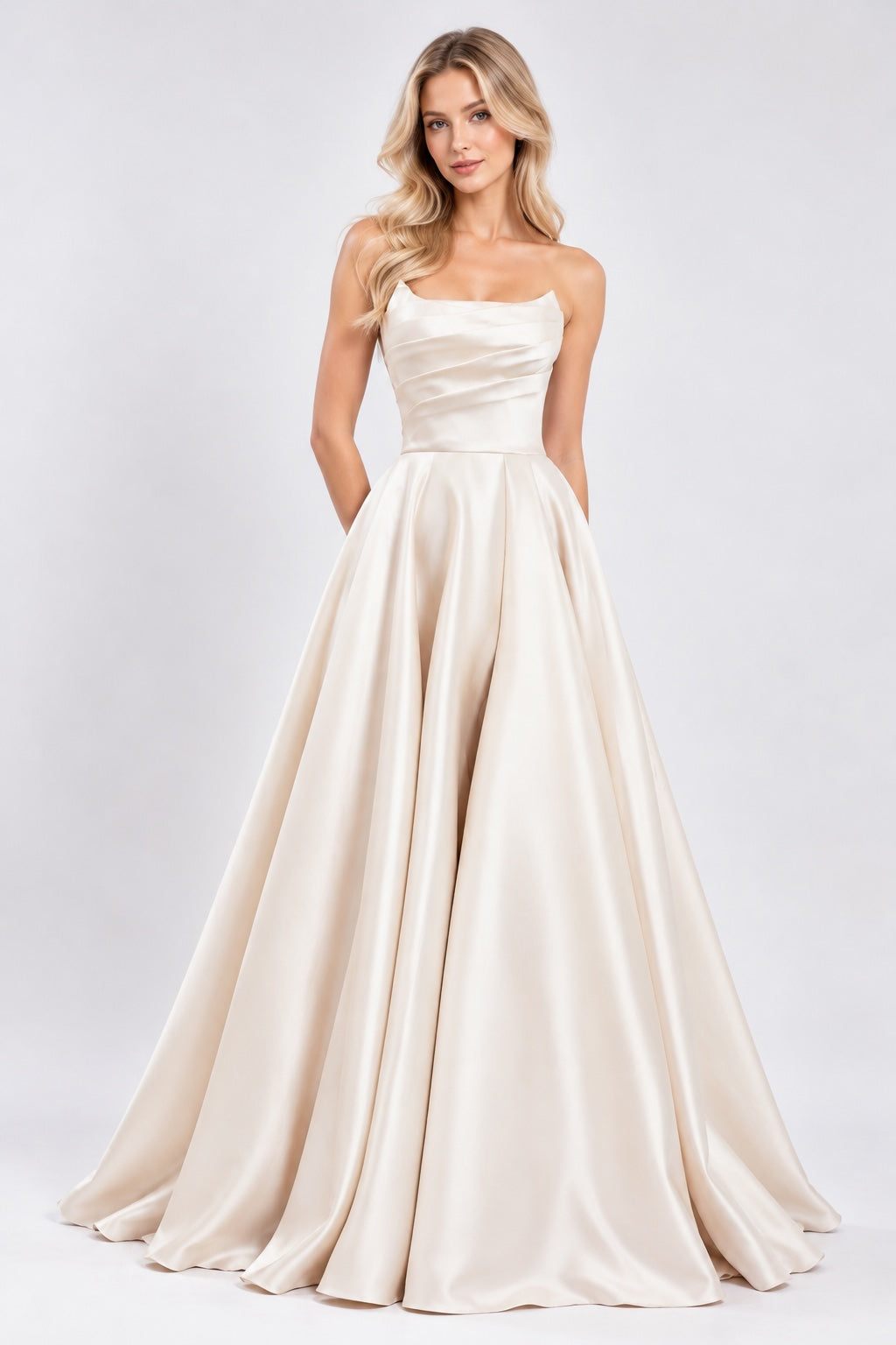 Robe de soirée femme Dressie Dress en satin doré, bustier drapé, jupe volumineuse avec fente élégante pour fêtes et soirées.