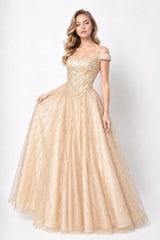 Robes de soirée princesse en tulle jacquard pailleté décolleté cœur épaules dénudées avec fines bretelles corsage brodé perlé jupe ample longue | Dressie Dress