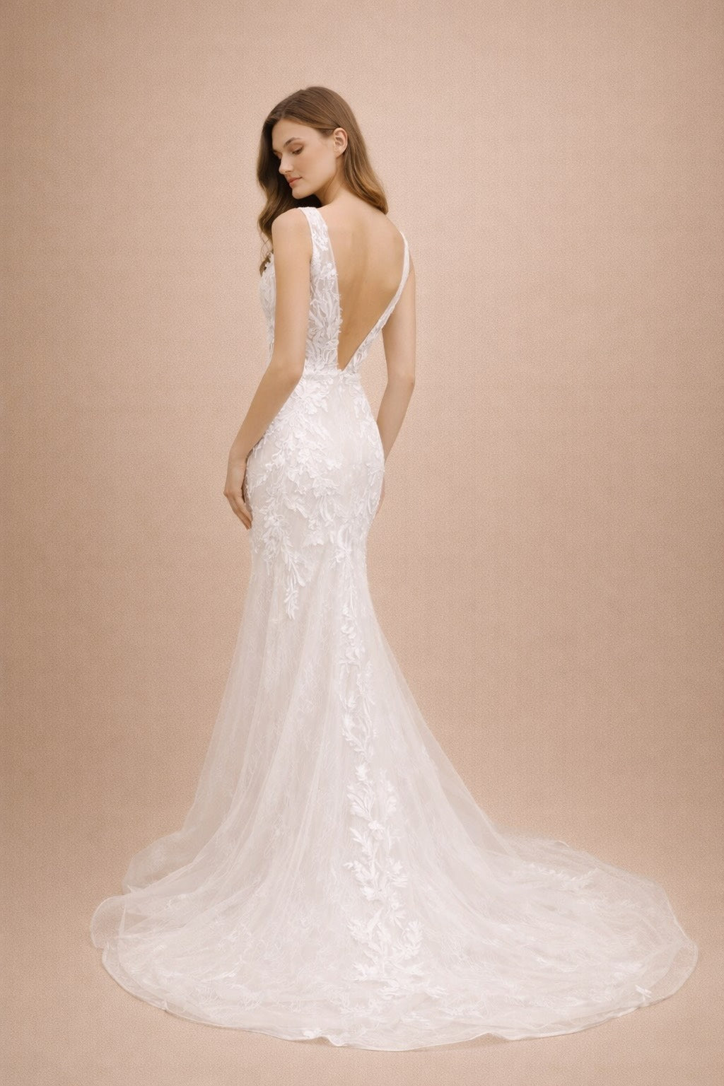 Mariée Robe de mariage sirène avec décolleté plongeant en tulle illusion appliqués floraux 3D et dos V | Dressie Dress - Dressie Dress