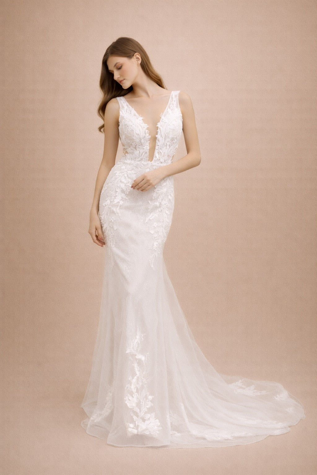 Mariée Robe de mariage sirène avec décolleté plongeant en tulle illusion appliqués floraux 3D et dos V | Dressie Dress - Dressie Dress
