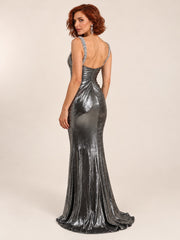 Femme Robe de soirée longue sirène métallisée avec décolleté V croisé, bretelles à strass, drapé sculptant, fente haute et traîne élégante – Robe glamour pour gala, mariage et bal