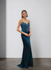 Femme Robes de soirée sirène à fines bretelles et décolleté V corsage entièrement orné de perles/strass drapé croisé à la taille | Dressie Dress - Dressie Dress
