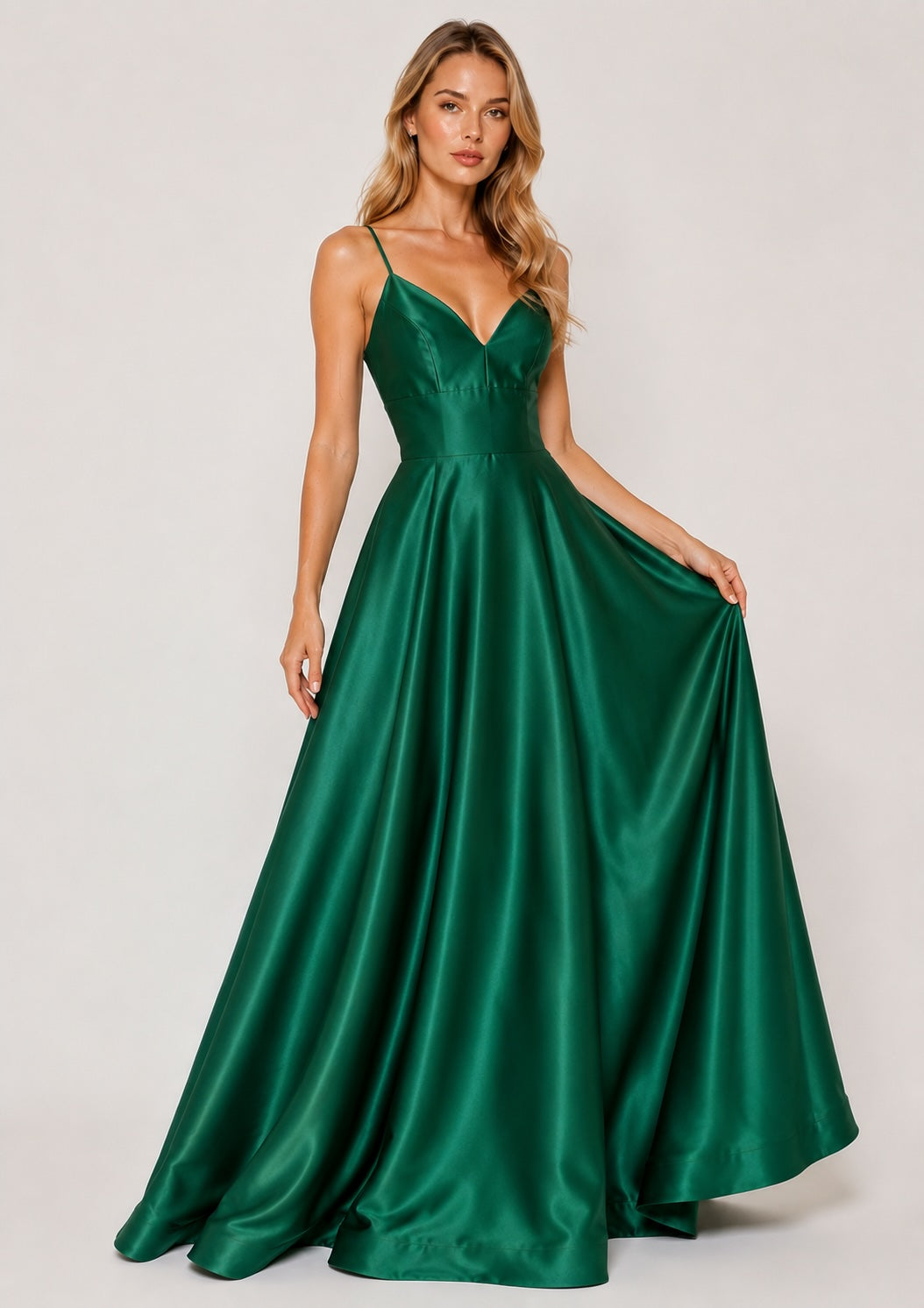 Robe de soirée longue pour femme, bretelles fines, décolleté en V, taille haute, grand volume et dos nu, par Dressie Dress