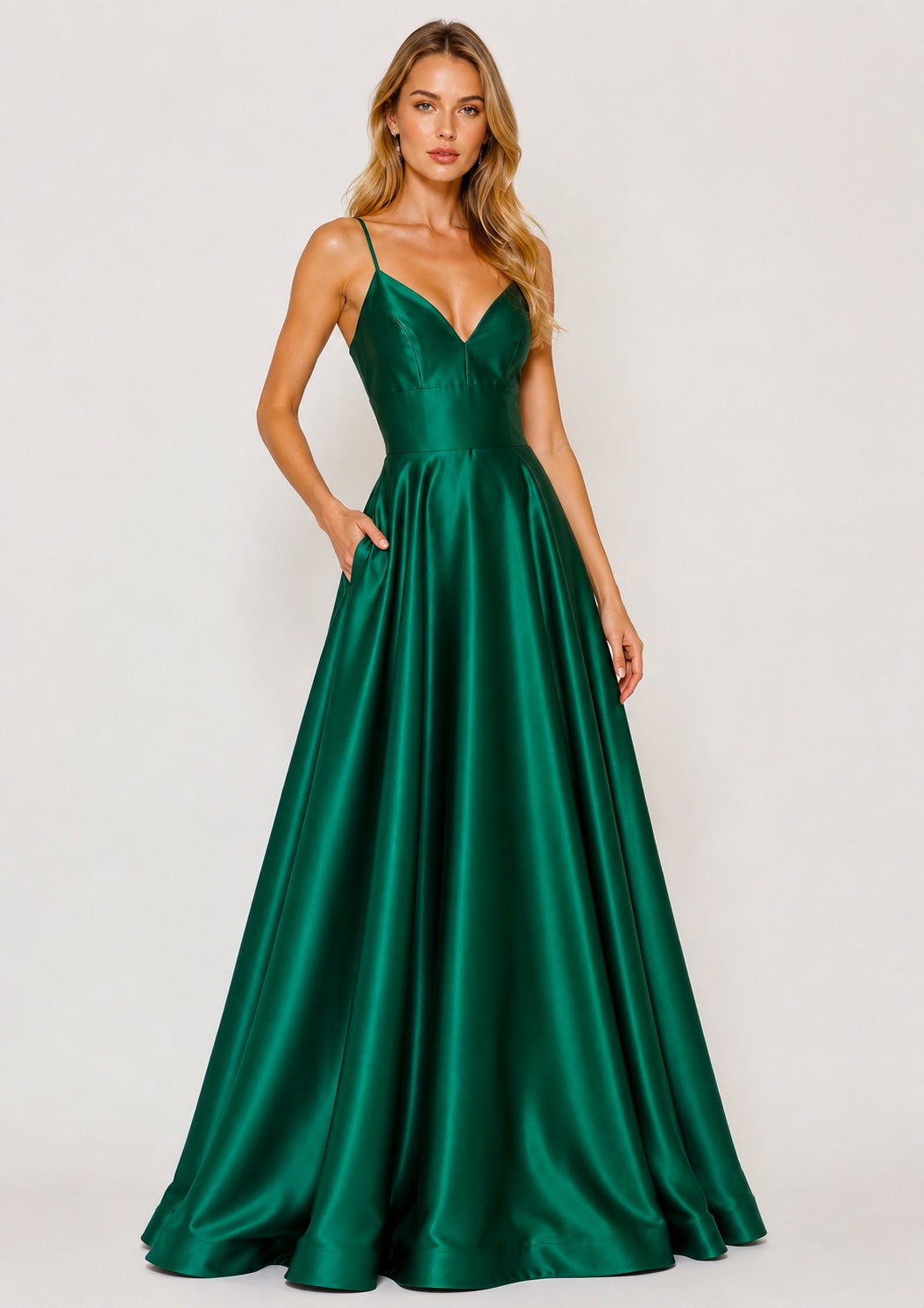 Robe de soirée longue pour femme, décolleté V, fines bretelles, taille haute, grand volume et dos nu, par Dressie Dress