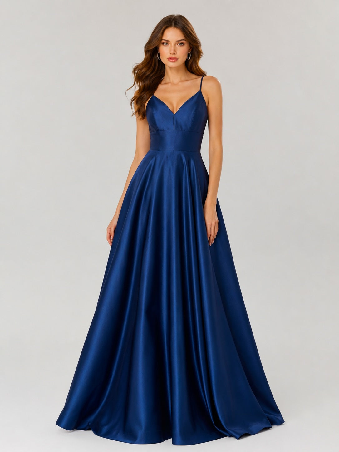 Robe de soirée longue bleue pour femme, fines bretelles, décolleté en V, taille haute et dos nu, marque Dressie Dress