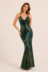 Femme Robe de soirée longue à sequins motif géométrique décolleté V & plongeant bretelles fines taille marquée et zip au dos | Dressie Dress
